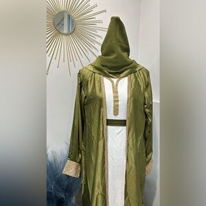 Dubai Abaya